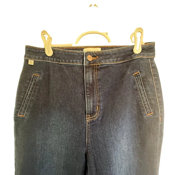 Ceros Dark Wash High Rise Flare Jeans Size 9/29 - Picture 3 of 7